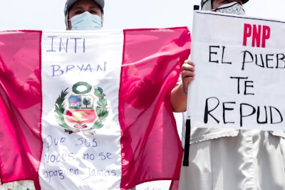Regularización por Varianza de Razón para Políticas