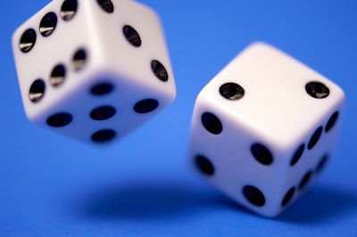 Descomposición de puntajes probabilísticos: Confiabilidad, Pérdida de Información e Incertidumbre