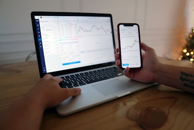 Razones para invertir ya en un portal de clientes con facturación
