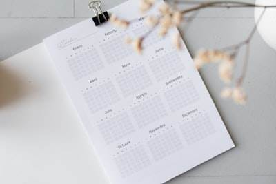 Plantillas gratuitas de calendario editorial para redes sociales