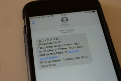 Verificación de número de teléfono para prevenir usuarios falsos