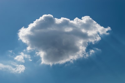 ¿El hosting en la nube soporta entornos en la nube?