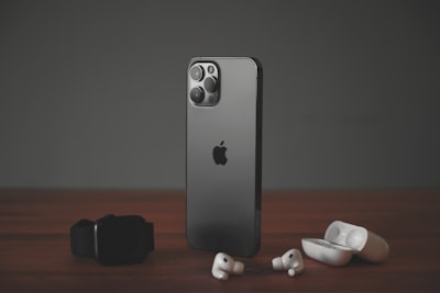Aprovecha descuentos en Apple Watch, AirPods y más
