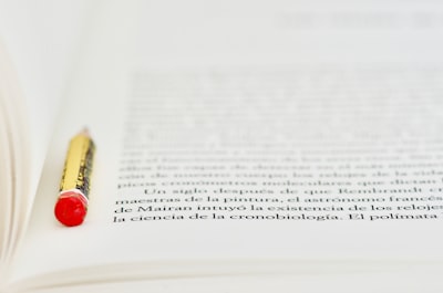 Reingeniería de Grafos de Conocimiento en el Continuo Ontológico