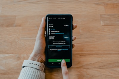 Financiamiento y pagos por fases para tu app en ChatGPT