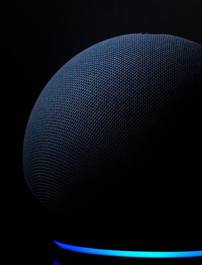 Crea camisetas y tazas únicas con Alexa y la app de Amazon