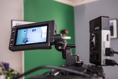 ¿Cómo pueden los servicios de producción de video de IA optimizar los flujos de trabajo?
