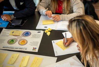 Mejorando el fact-checking comunitario con IA