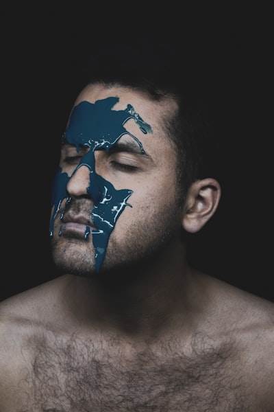 La Guerra de las Identidades: Los Vengadores