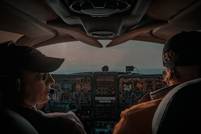 Claves para elegir un copiloto de IA para proveedores de contabilidad