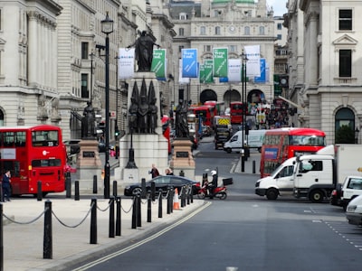 El Reino Unido considera la controvertida Identificación Digital por £630 mil