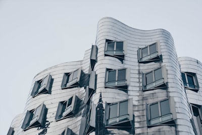 Cambios internos necesarios antes de implementar la arquitectura SaaS de múltiples inquilinos