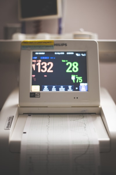 Incrustaciones temporales de registros de salud electrónicos en enfermedad renal crónica