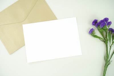 Crea Tarjetas de Invitación en Línea