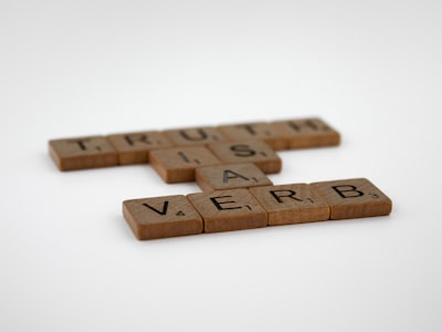 ¿Financiamiento o pago por fases para integración de bases de datos de vectores?