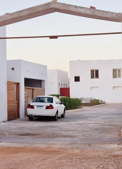 Costo de desarrollo de una app de alquiler de autos como Hertz.