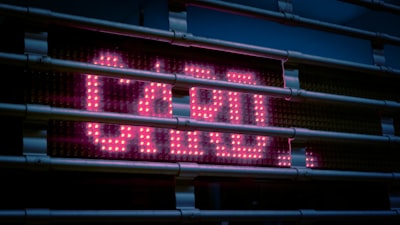 ¿Alertas de seguridad automatizadas y eficiencia energética empresarial?