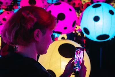 Cómo BubuVerse está revolucionando la interacción digital con la inteligencia artificial