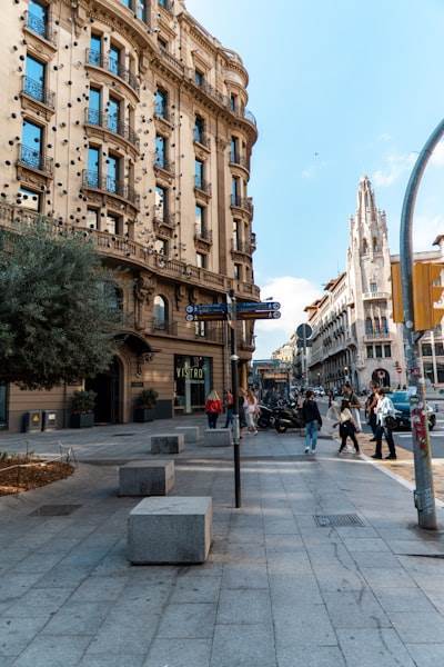 La mejor manera de encontrar servicios empresariales n8n en Zaragoza