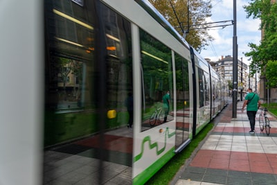 Top 15 empresas para ahorrar con agentes en Vitoria