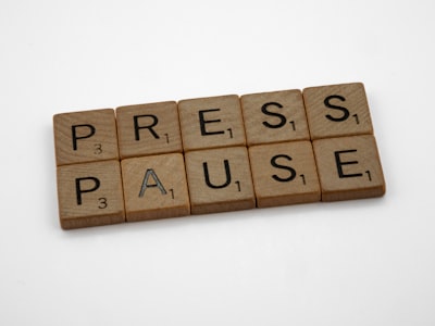 La pausa antes de responder