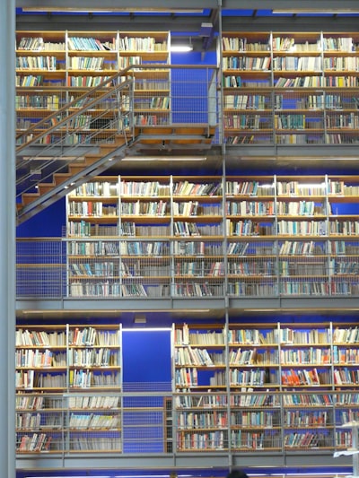 El truco de la "Biblioteca de Pruebas" para fundadores en un año saturado de IA