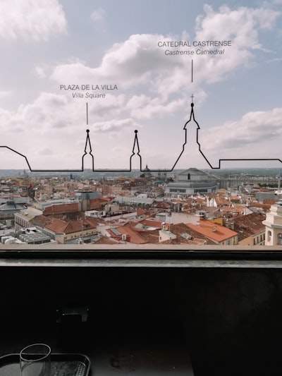Estudio piloto de plataforma de aprendizaje híbrida con IA conversacional
