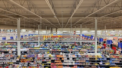 ¿Dónde agrega más valor el software de gestión de inventario de tiendas locales?