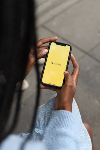 Bumble pierde usuarios de pago y apuesta por una renovación