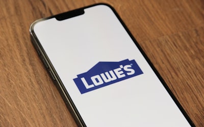 Lowe's ofrece experiencia práctica en proyectos de mejora del hogar
