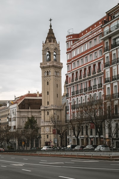 Top 5 empresas de IA para análisis de llamadas en Madrid