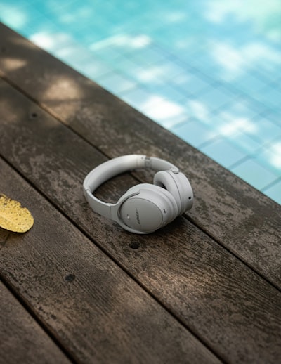 Los auriculares Bose QuietComfort Ultra tienen un descuento del 35 por ciento