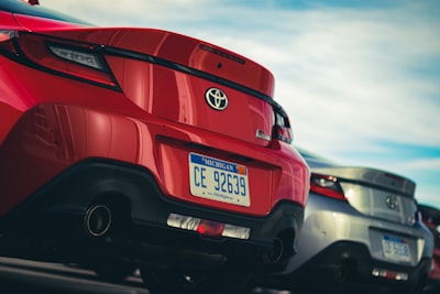Olvida el Camry: este SUV de Subaru cuesta menos tenerlo