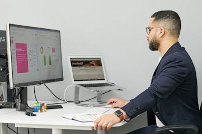 ¿Cómo saber si mi empresa necesita software de negocios?