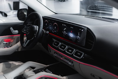 Un SUV con 530 hp y una suite de videoconferencias: Mercedes-Benz GLE 2027