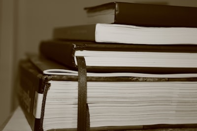 Recuperando el conocimiento tácito para la reproducción automatizada de documentos