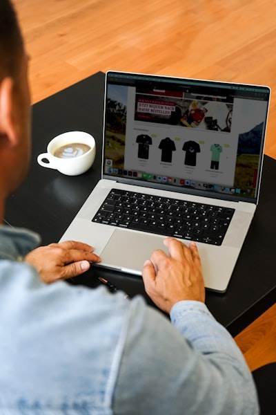 Software web para empresas personalizado en Ribeira