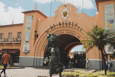 Q2BSTUDIO: Mejor Portal para Franquiciados con Auditorías en Santa Cruz de Tenerife (2026)
