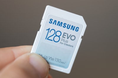 La tarjeta Samsung P9 de 512GB tiene un descuento de $40