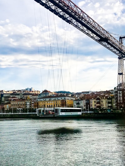 Top 20 Expertos en trabajadores con agencia a bordo en Bilbao