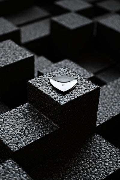 Desmitificando la Inteligencia Artificial: Transparencia en las Decisiones Tecnológicas