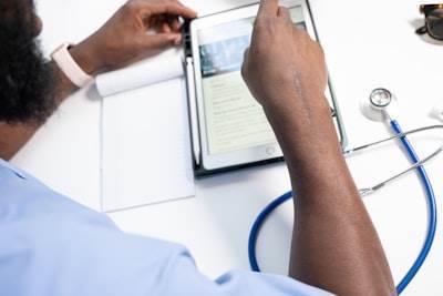 Transforming Clinics with Smart Whiteboards: Trends in the Industry