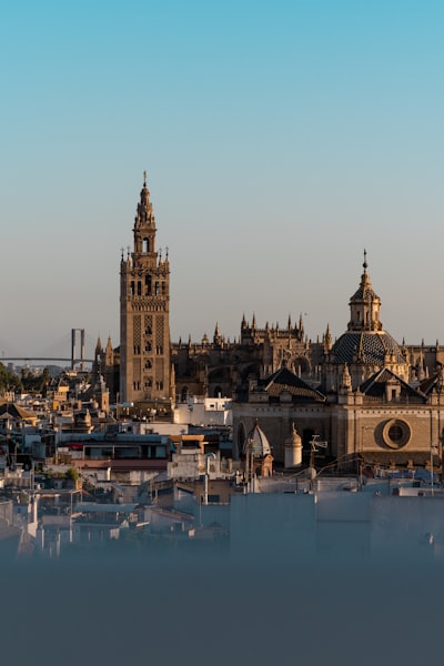 Mejores empresas de automatización de paneles en Sevilla