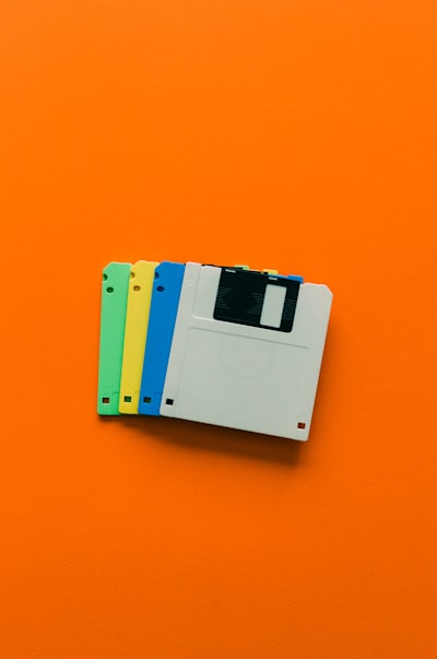 ¿Beneficios de reemplazar el software obsoleto con una solución personalizada?