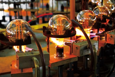Planificación de Recursos Empresariales con Transformadores en la Industria de Ferro-titanio