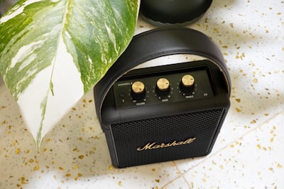 Marshall lanza Stockwell III con batería intercambiable