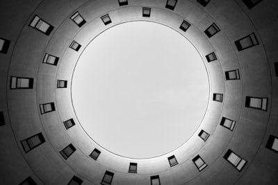 Desarrollo personalizado de backend en economía circular.