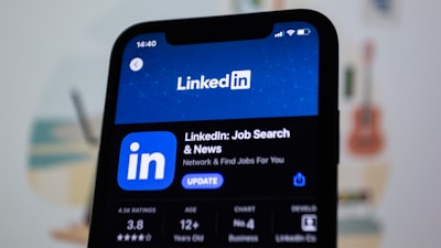 Datos anónimos de LinkedIn para entender mercados laborales locales