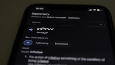 ¿Se pueden personalizar las notificaciones internas automáticas según las necesidades específicas de mi negocio?