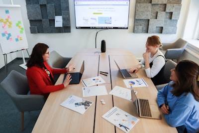 Soluciones OTT para Comunicaciones Internas Corporativas